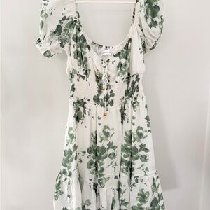 Saints + Secrets Green Floral Puff Sleeve Smocked Midi Dress – Size M